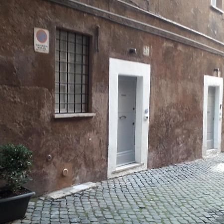 Giulia Apartment Rome Bagian luar foto