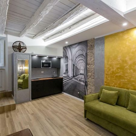 Giulia Apartment Rome Bagian luar foto