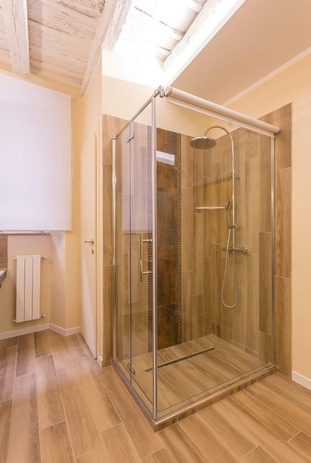 Giulia Apartment Rome Bagian luar foto